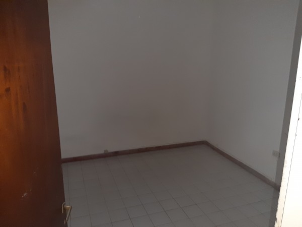 Venta departamento en planta baja centrico.