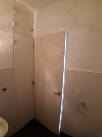 Venta departamento 4 ambientes. Centro.
