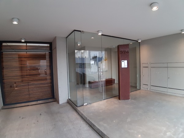 Venta departamento 2 ambientes amplio y moderno.