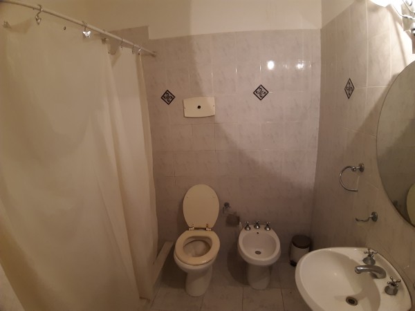 Venta importante casa centrica