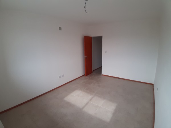 Venta duplex zona Obras Sanitarias