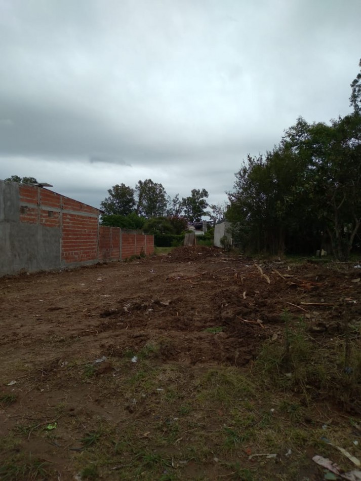 Venta Terreno Rep. del Libano y G. Mendez.