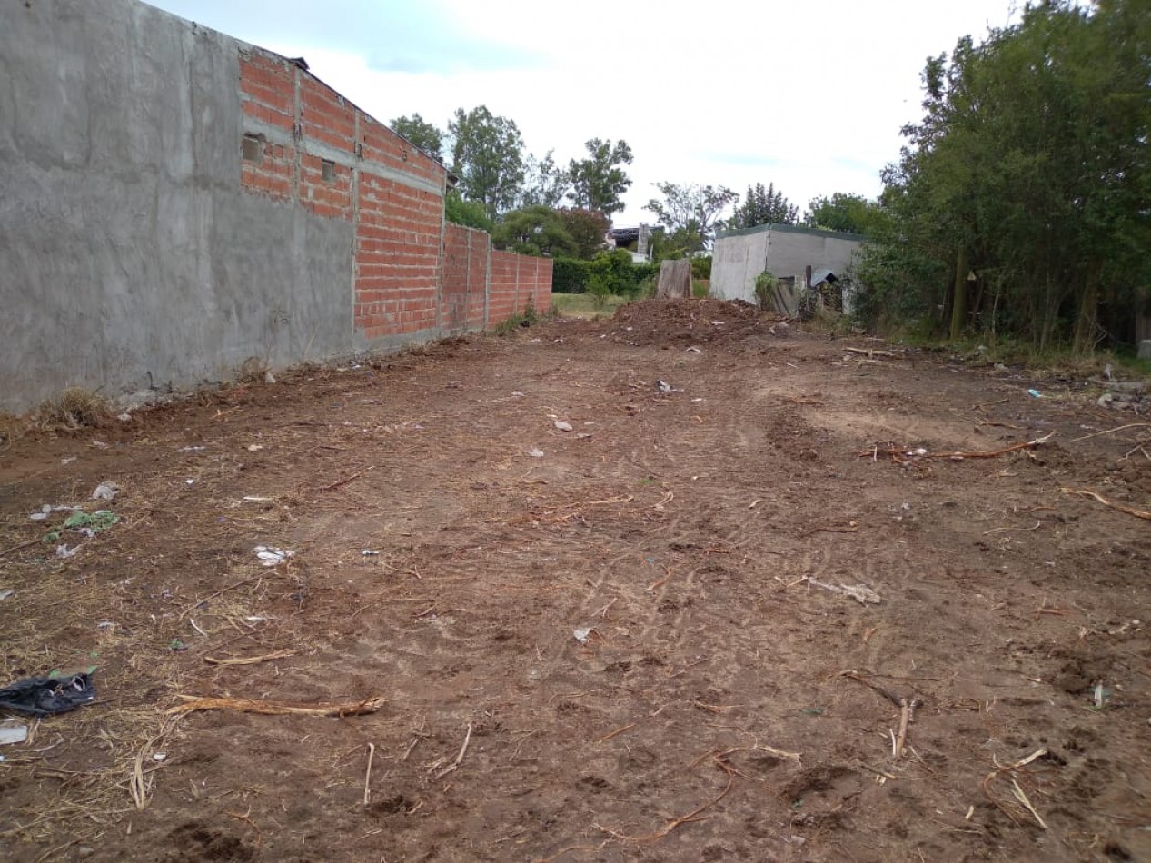 Venta Terreno Rep. del Libano y G. Mendez.